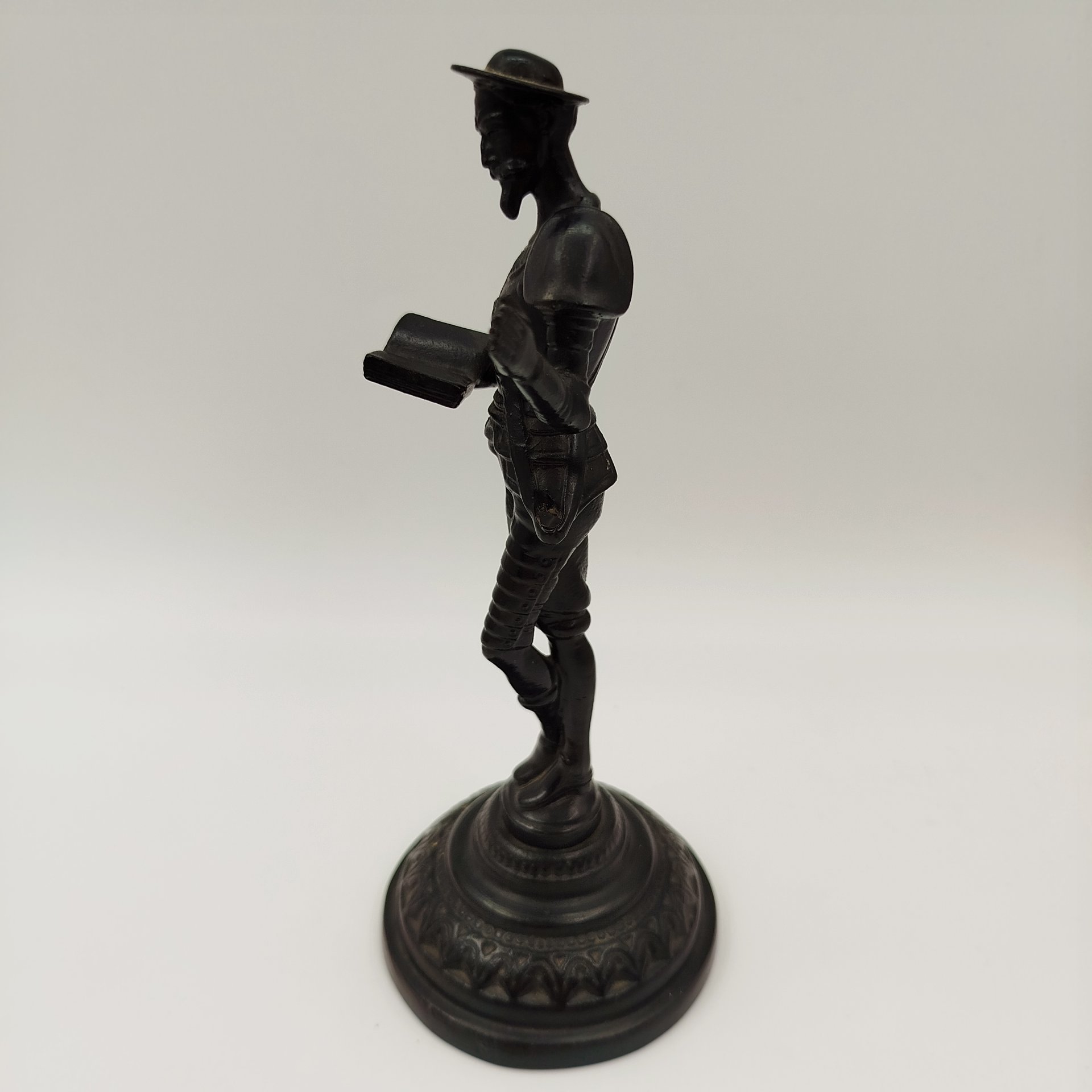 Статуэтка "Дон-Кихот"