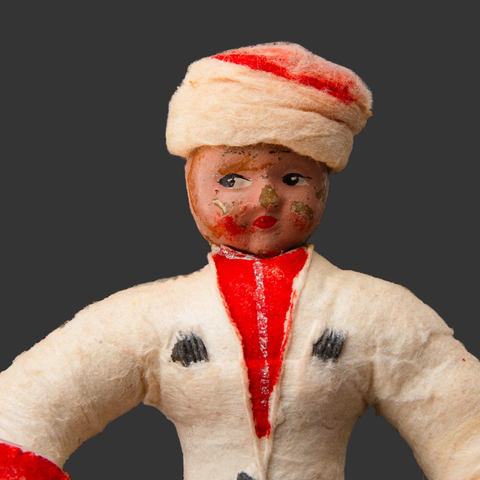 Ёлочная игрушка "Кавказец", вата, роспись, СССР, 1930-1950 гг.