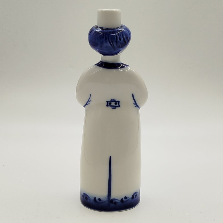 Статуэтка "Медсестра", авт. Перова