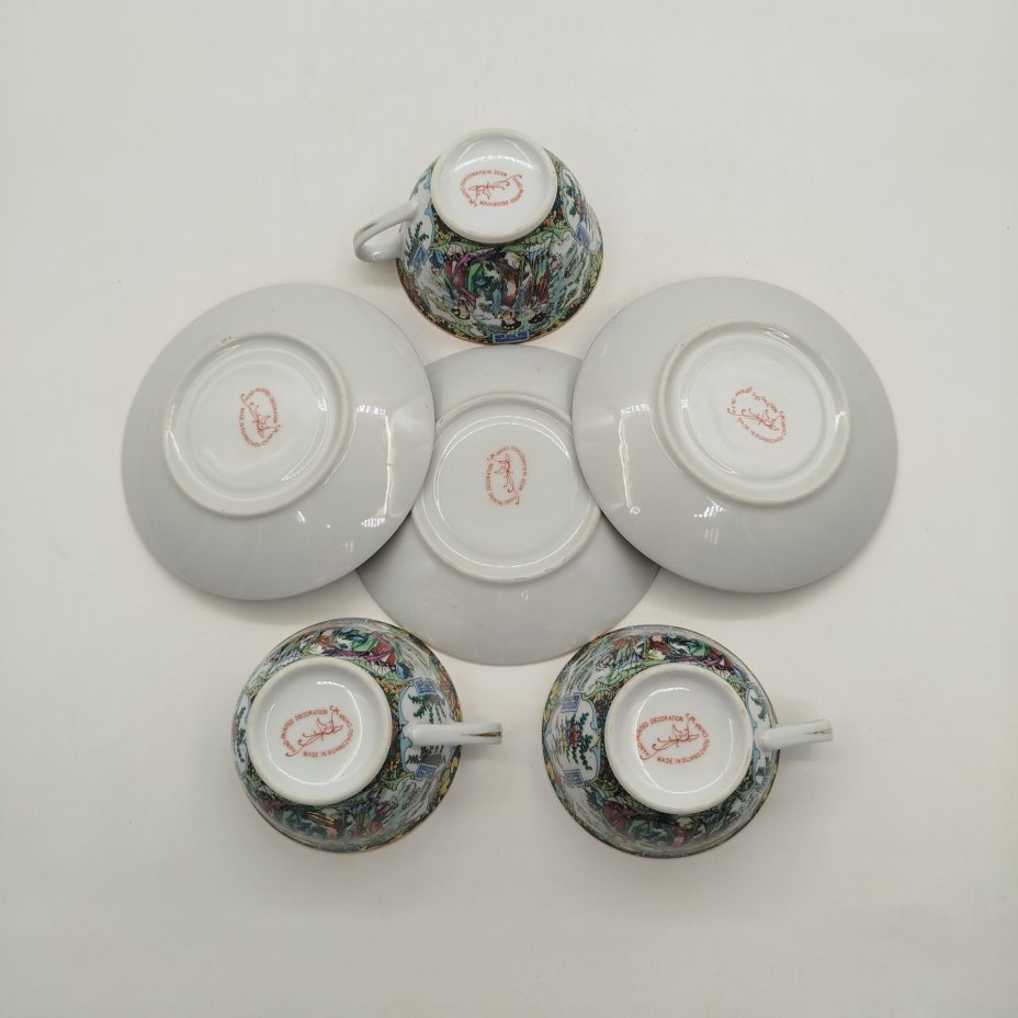 Набор из трех чайных пар, украшенный изображением трех красавиц и цветочным орнаментом на канте, Guangzhou, фарфор, деколь с подрисовкой, золочение, Китай, 1970-1990 гг.