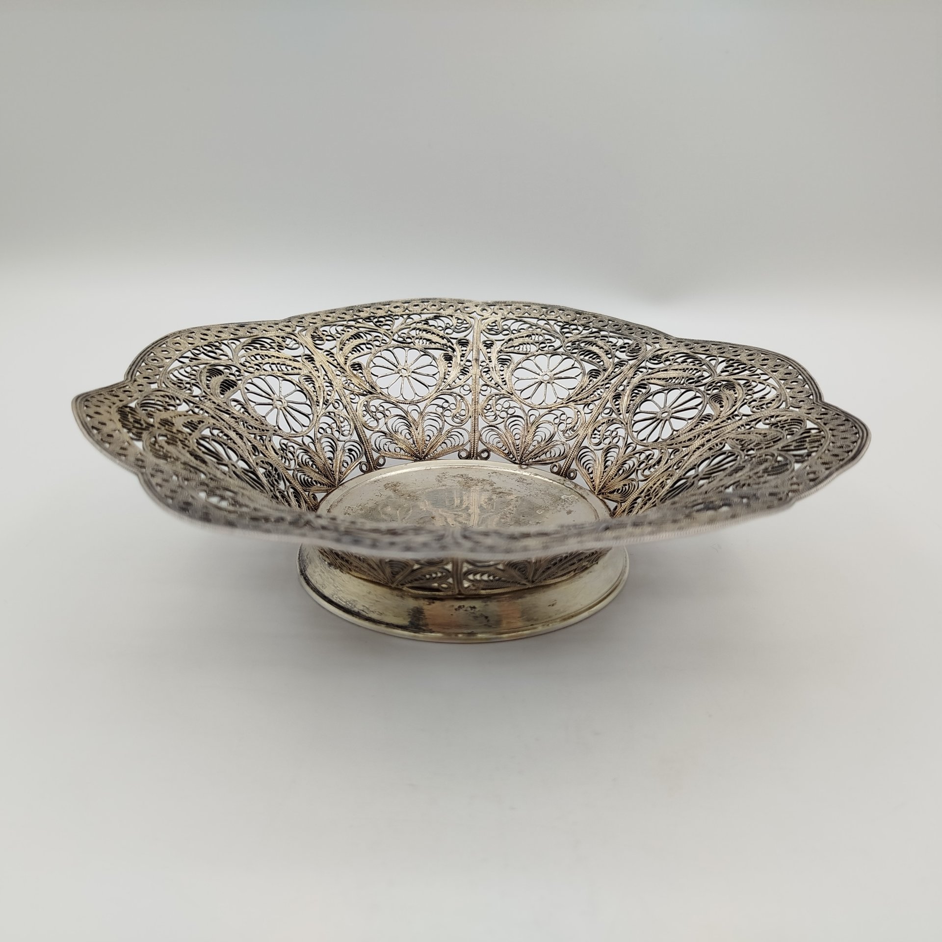 Конфетница, мельхиор (медь-никель), скань, золочение, СССР, 1960-1990 гг.
