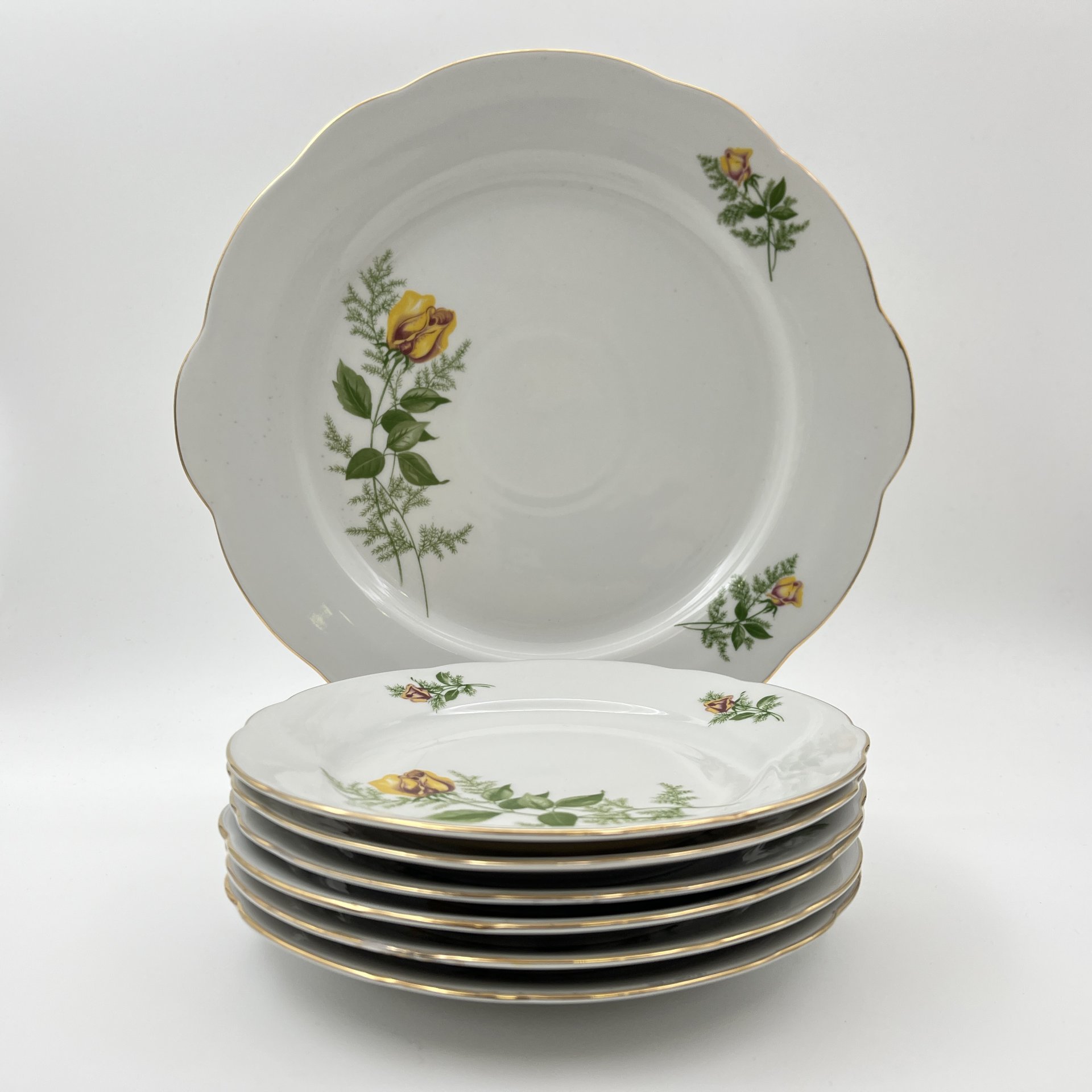 Набор десертных тарелок и блюда "Желтая роза" на 6 персон, фарфор, деколь, золочение, Kahla, ГДР, 1970-1980 гг.