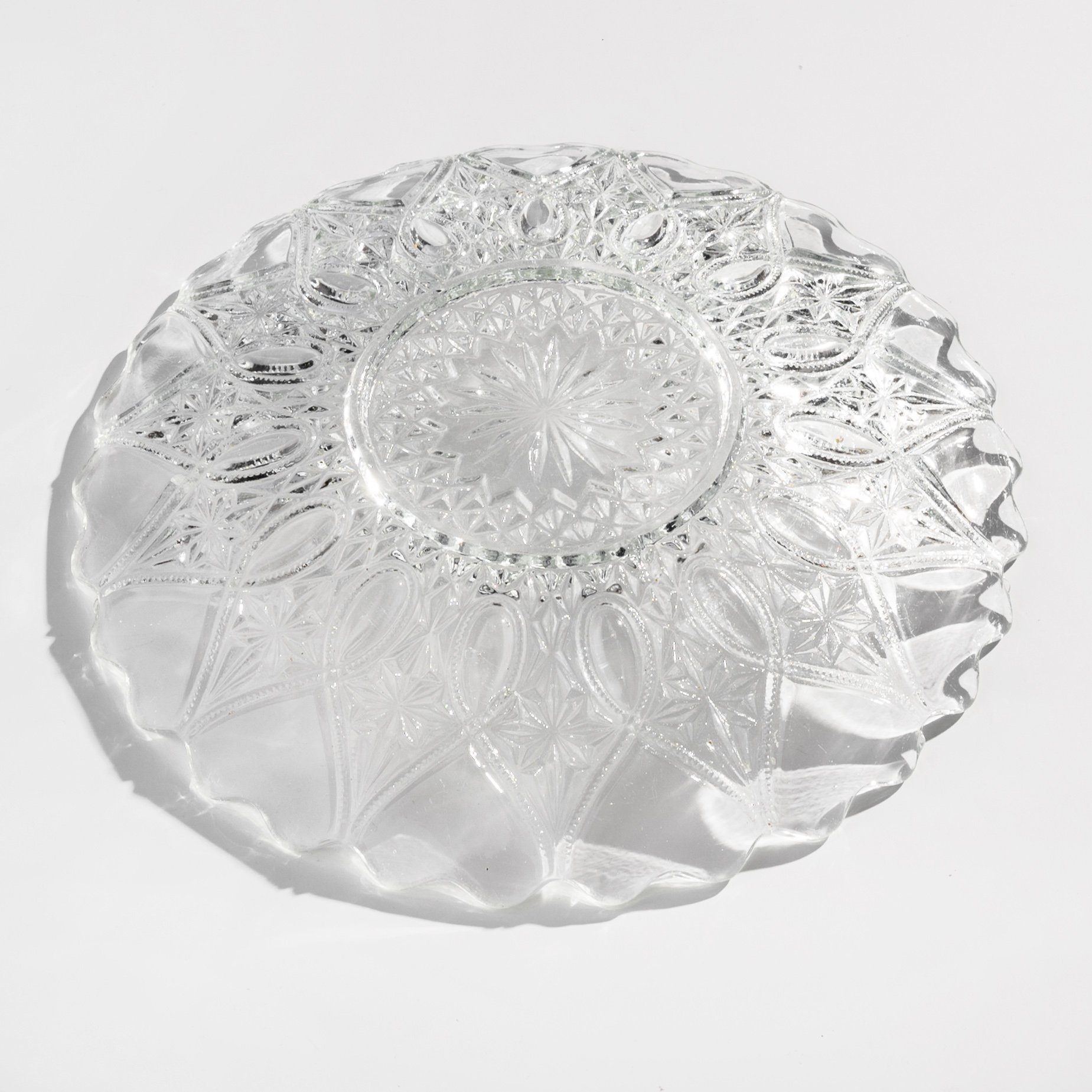Блюдо с рельефным декором, стекло, СССР, 1940-1960 гг.