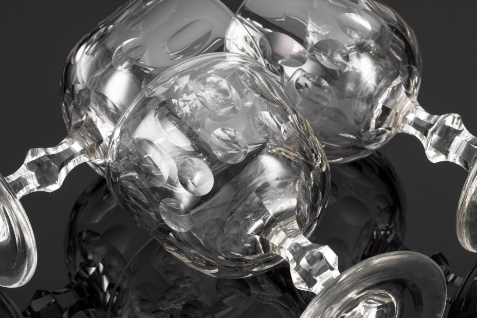 Набор фужеров на 3 персоны с декором в виде "овальных ямок"