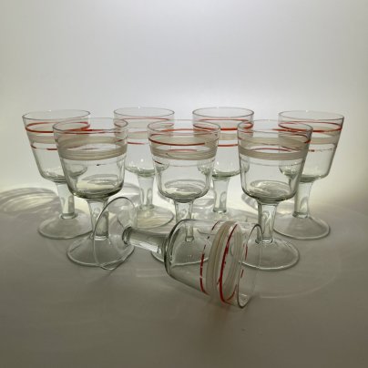 Набор рюмок на 8 персон