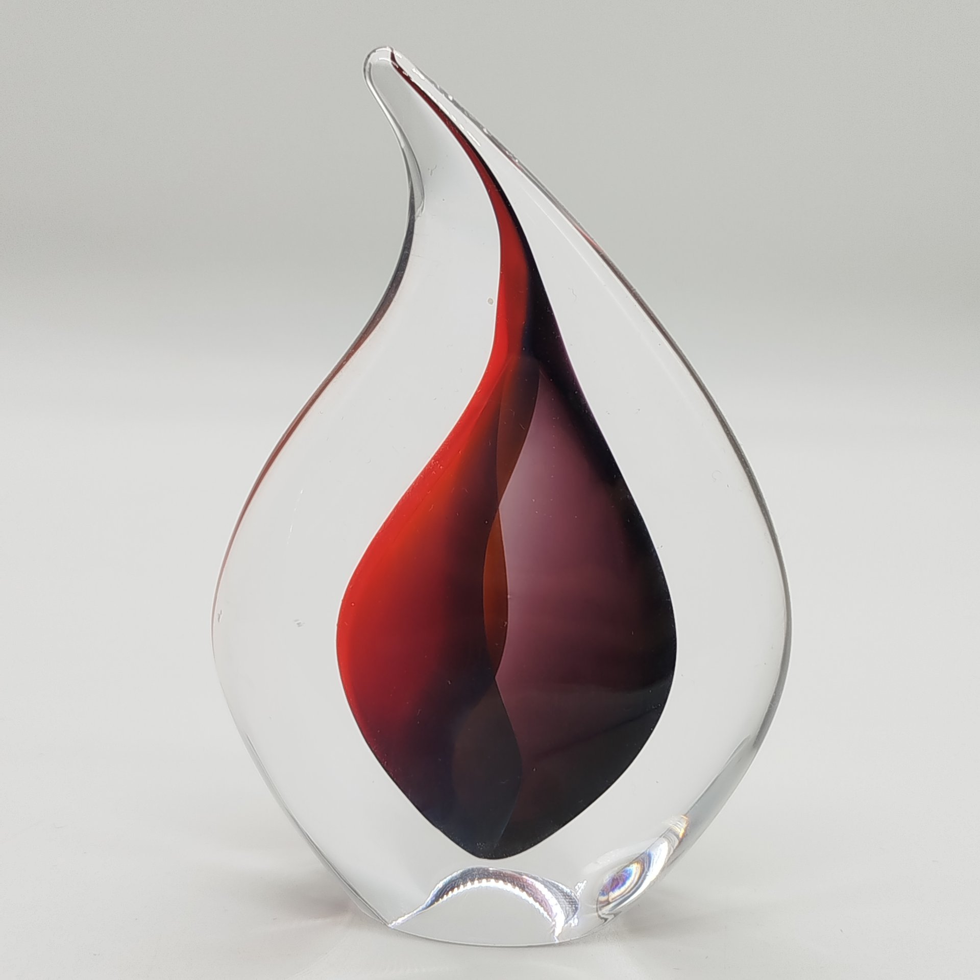 Пресс-папье/статуэтка "Капля" ("Капля крови"), Glass Remis
