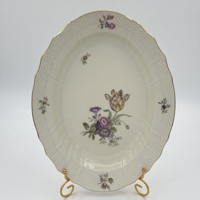 Блюдо овальной формы с цветочным декором, Royal Copenhagen