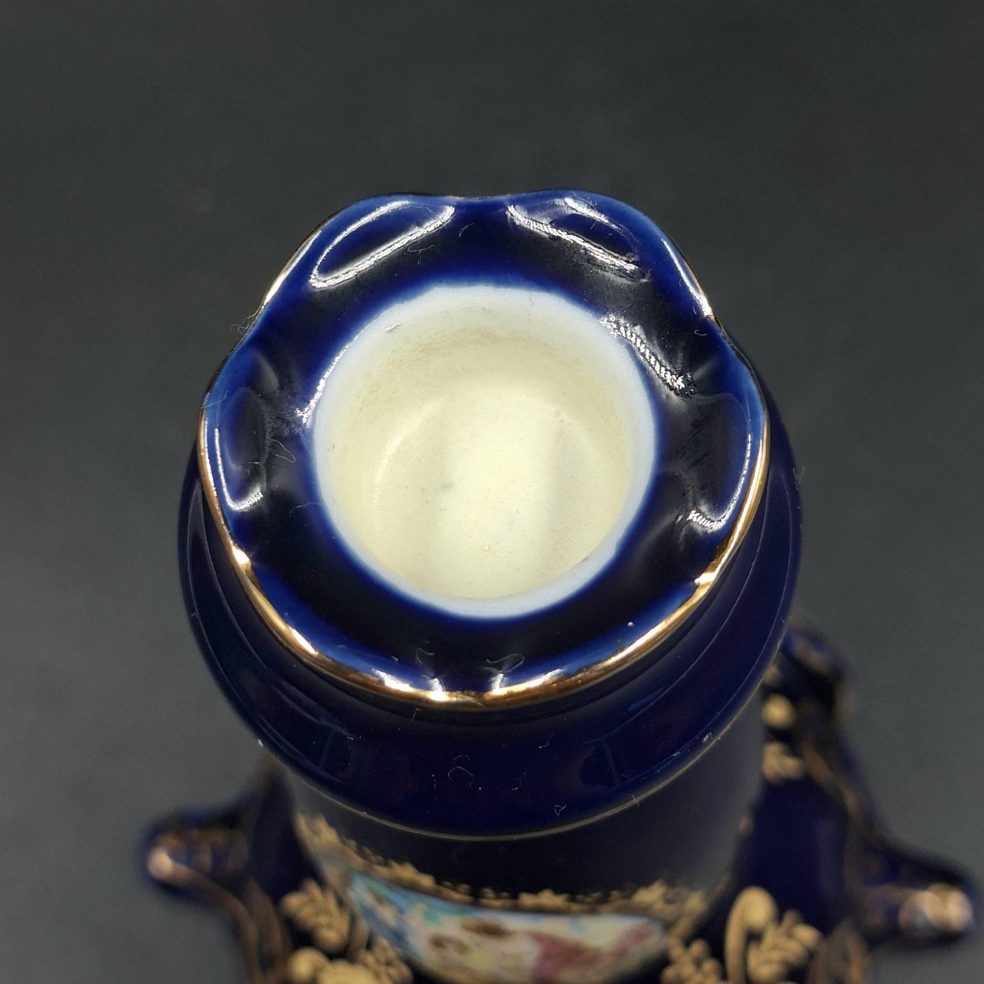 Подсвечник "Мадонна" на одну свечу, фарфор, крытье кобальтом деколь, золочение, Moritz Zdekauer (MZ), Чехия, 1993-2010 гг.