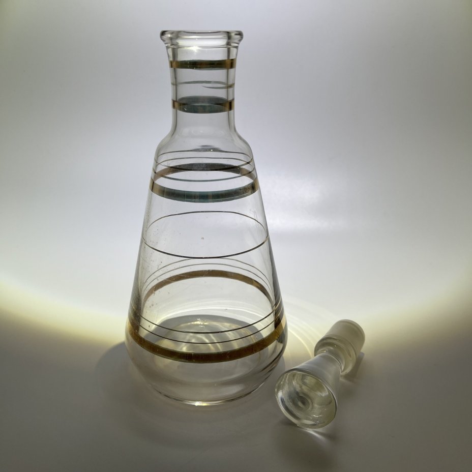 Штоф с линейным декором (в подборе)