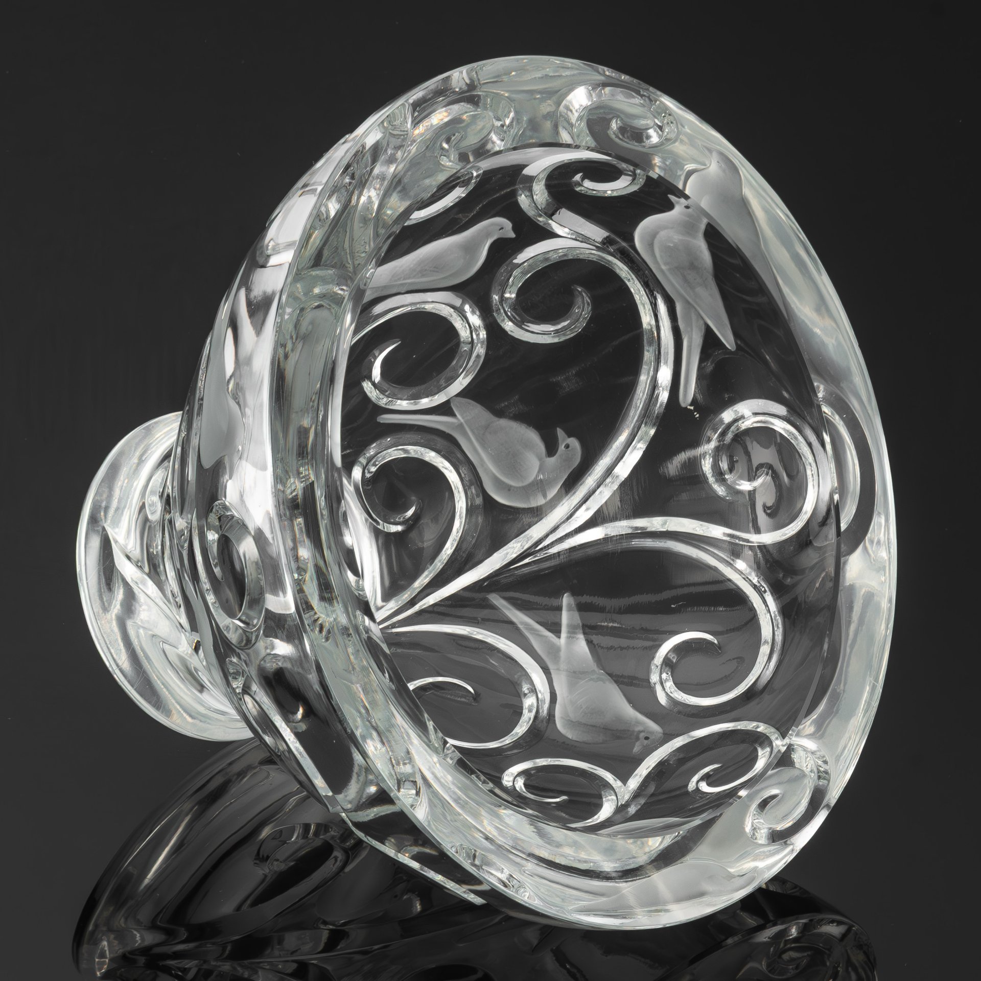 Ваза (фруктовница) "Verona", украшенная изображением птиц и завитков, Lalique (Лалик)