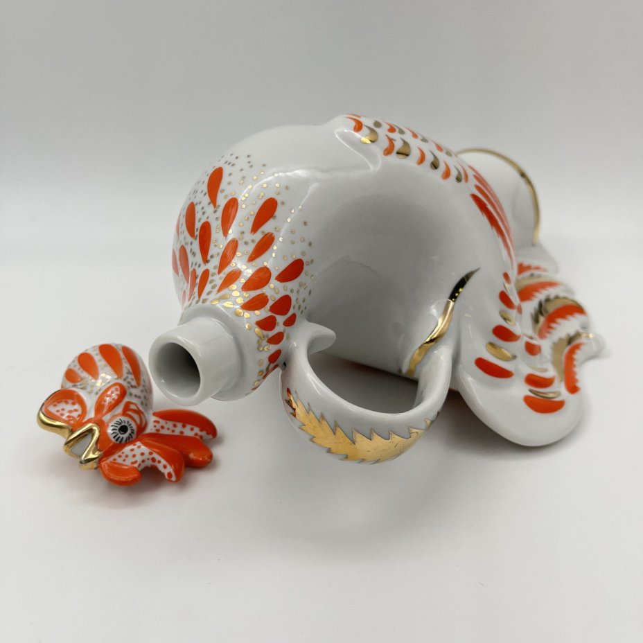 Штоф "Петух", автор формы Кучкина Т.С.