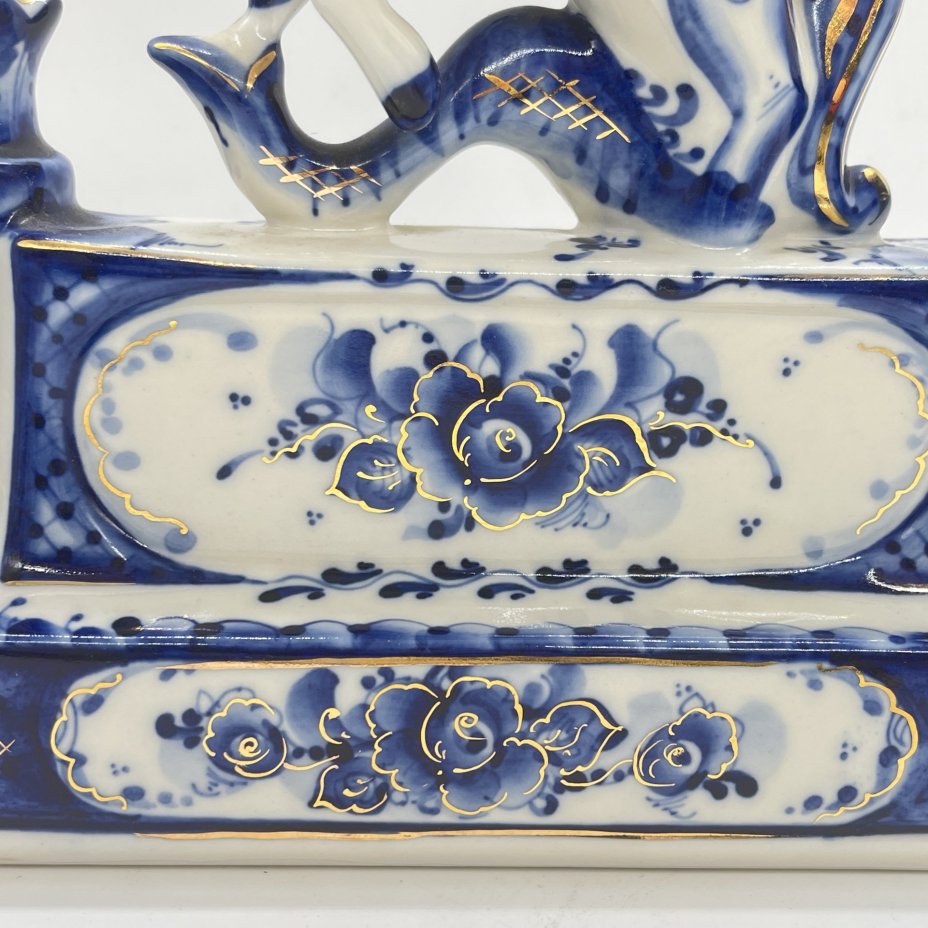 Подсвечник на 2 свечи "Георгий Победоносец", авт. Жуков, Гжель