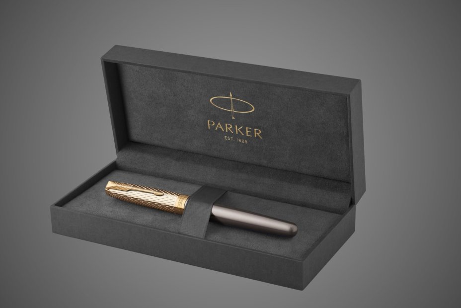 Ручка роллер Parker Sonnet Pioneers T542 Gray and Gold, стержень: F, цвет чернил: black, в подарочной коробке, Лаки и смолы: лак, нержавеющая сталь, позолота