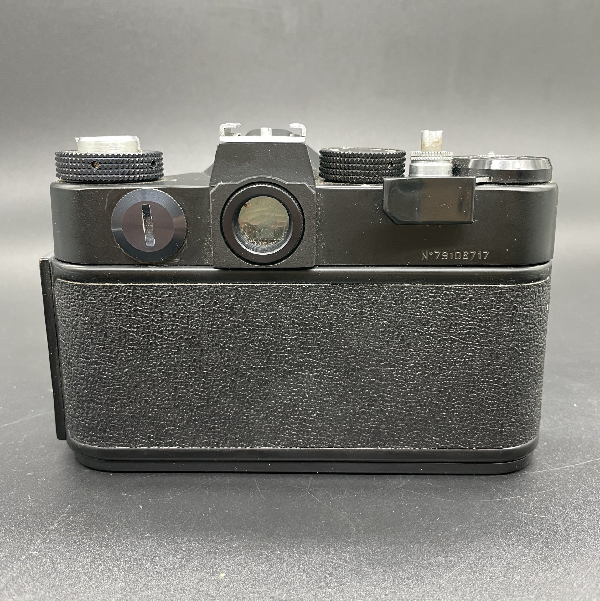 Фотоаппарат "Зенит-TTL" с олимпийской символикой и объективом "Helios-44M", Красногорский механический завод (КМЗ)