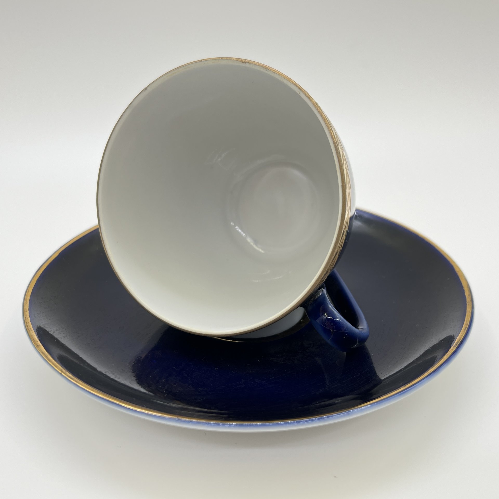 Кофейная пара (в подборе), фарфор, крытье кобальтом, золочение, Ленинградский фарфоровый завод (ЛФЗ), СССР, 1970-1990 гг.