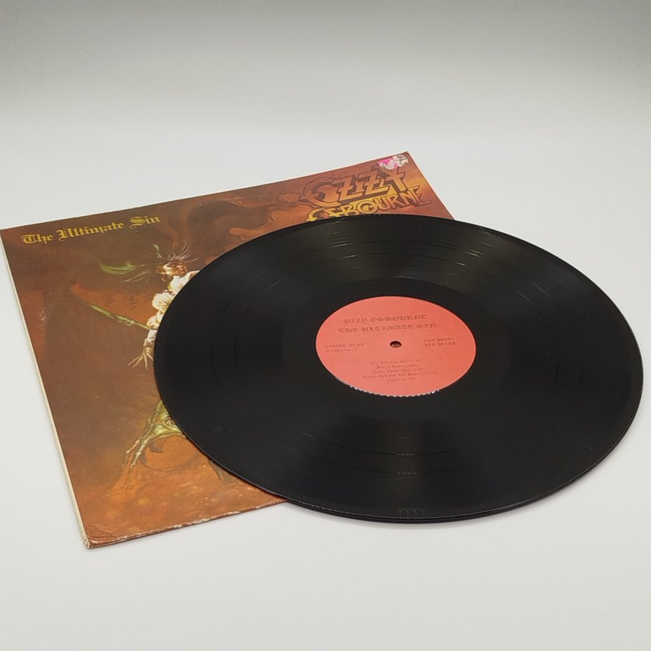 Грампластинка "Ozzy Osbourne - The Ultimate Sin", LP (Long play), EX (excellent), "Santa Records"