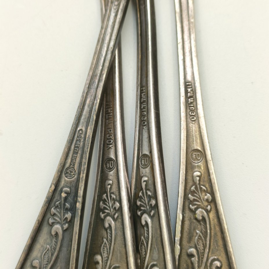 Набор из 4-х десертных вилок "Пламя" (в подборе), Режевский механический завод (РМ), Кольчугинский завод цветных металлов