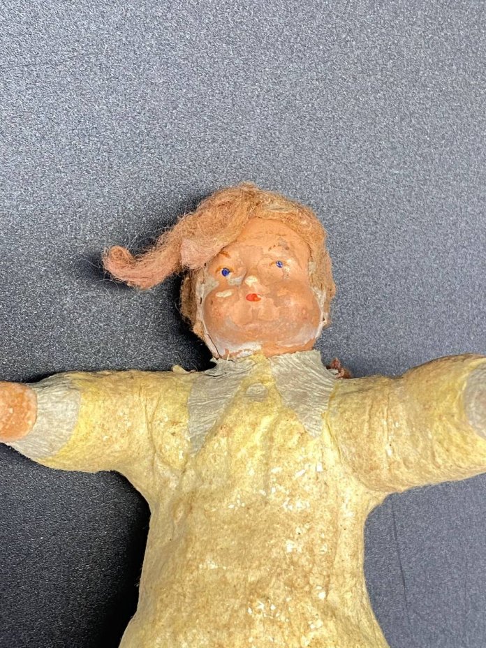 Игрушка ёлочная "Девочка в жёлтом платье", вата, клейстер, папье-маше, роспись