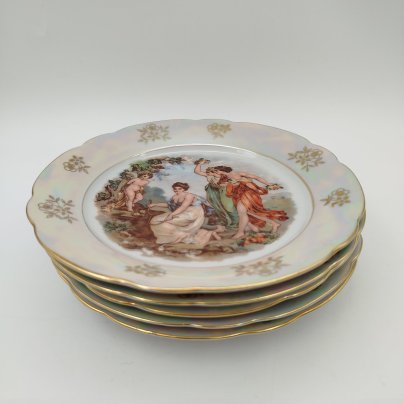 Набор из 5 десертных тарелок "Мадонна", фарфор, деколь, люстр, золочение, Kahla, ГДР, 1960-1980 гг.