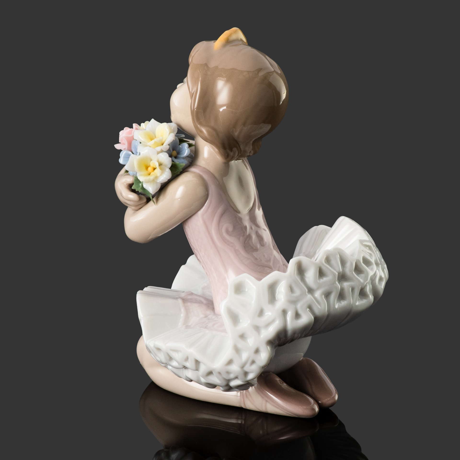Статуэтка  "Мой дебют" ("Маленькая балерина"), Lladro