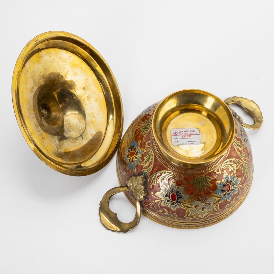 Конфетница с ручками и крышкой, украшенная цветочным орнаментом, Gift Emporium