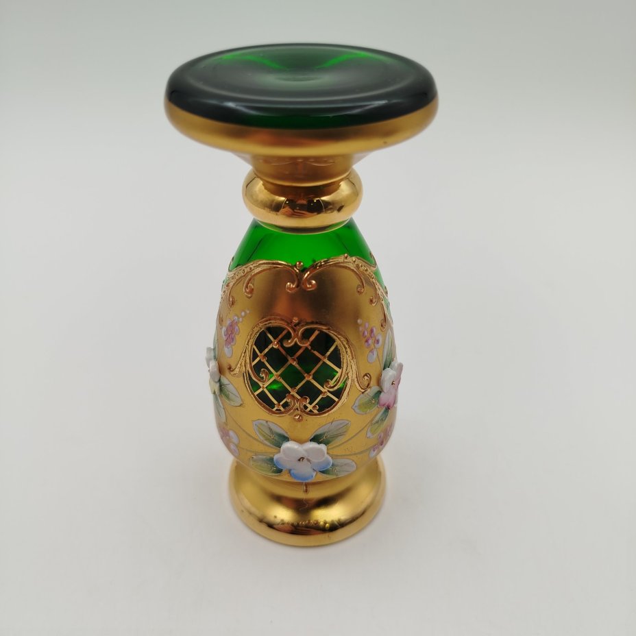 Вазочка зелёного оттенка с лепным цветочным декором, "Bohemian glass", стекло, золочение, мастика, роспись, Чехословакия, 1970-1990 гг.
