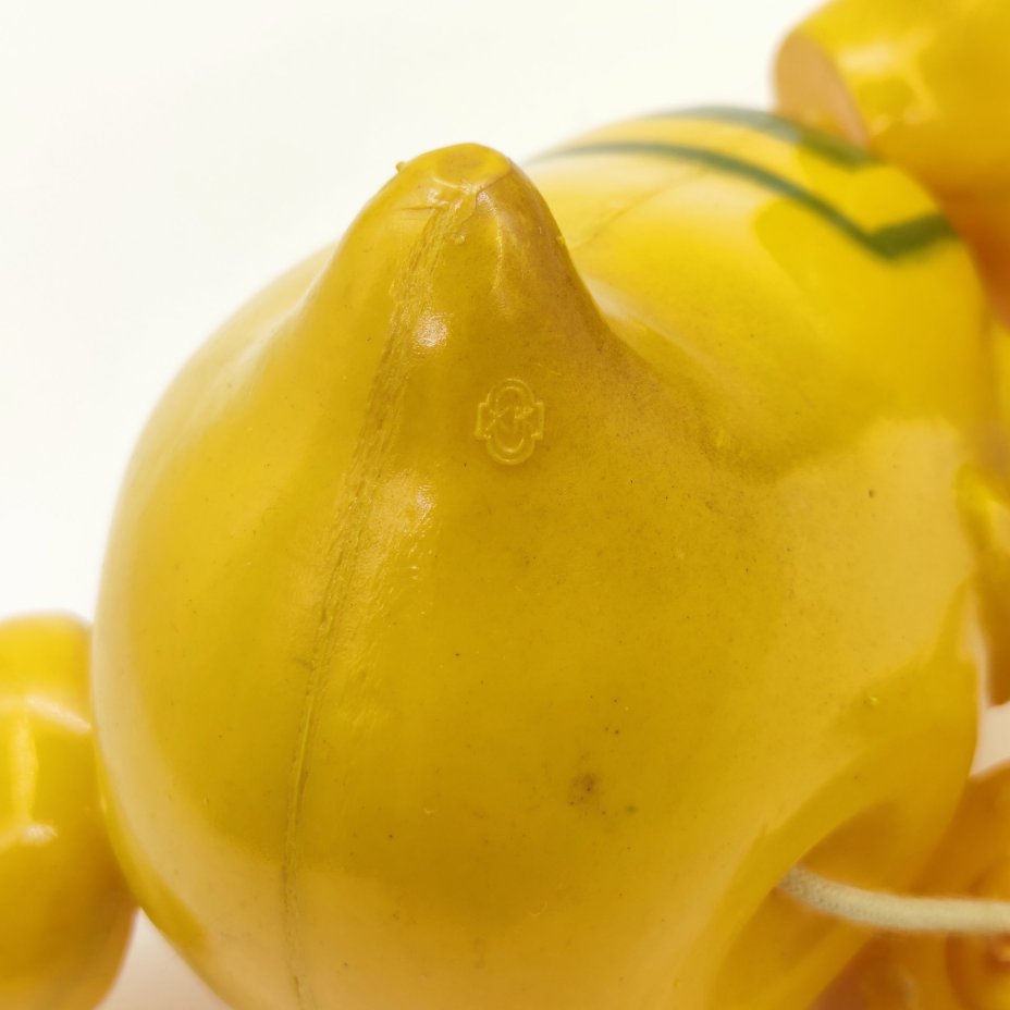 Фигурка "Утёнок-моряк", худ. Н.Д. Тыркова, Охтинский химический комбинат, целлулоид, металл, штамповка, краска