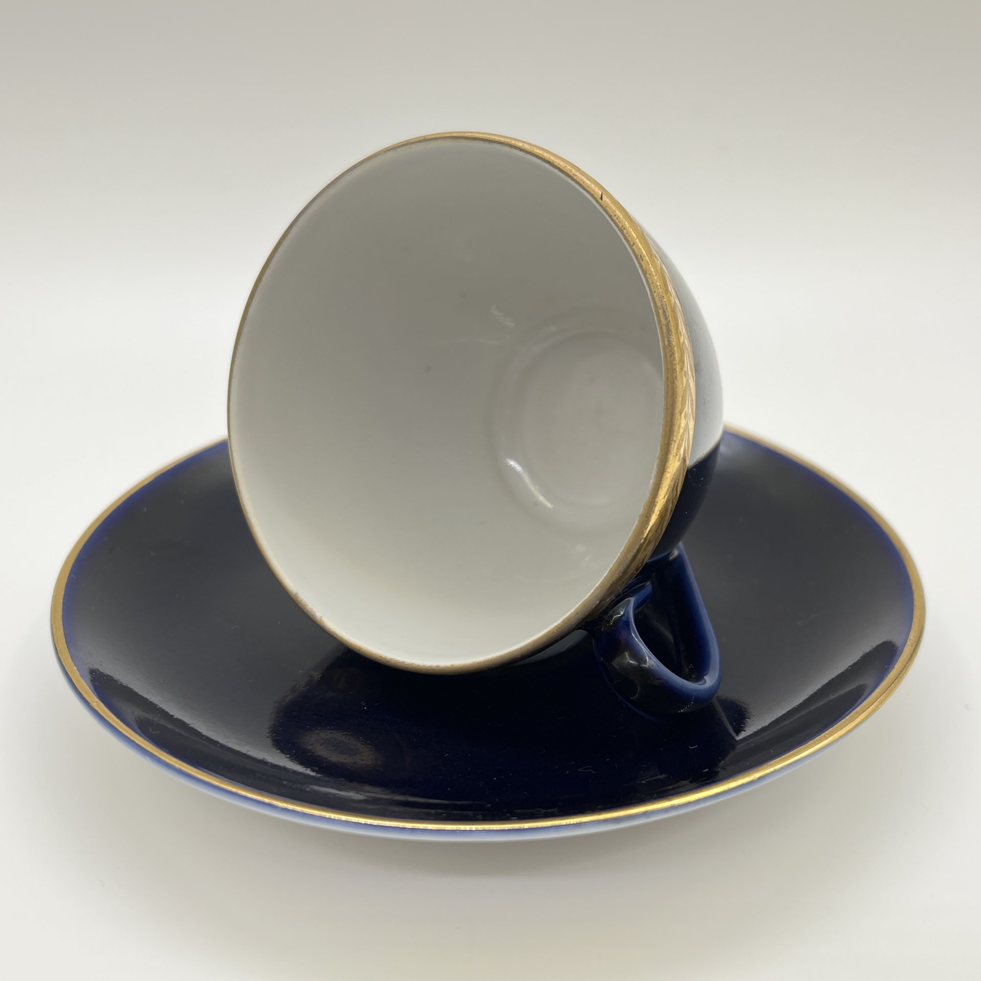 Кофейная пара (в подборе), фарфор, крытье кобальтом, золочение, Ленинградский фарфоровый завод (ЛФЗ), СССР, 1970-1990 гг.