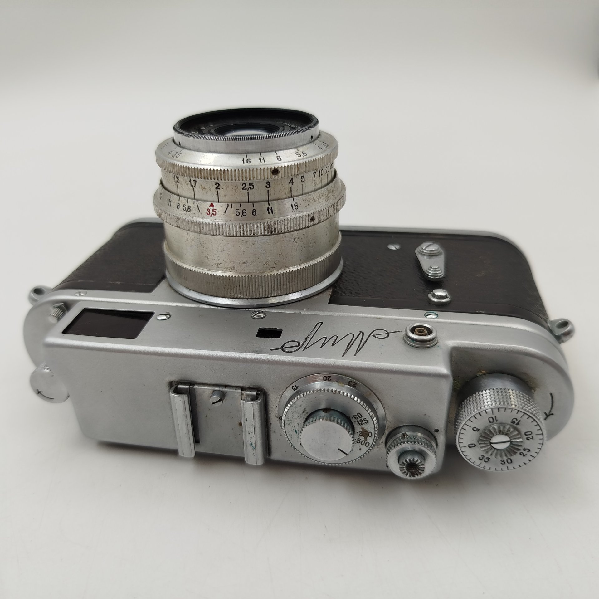 Фотоаппарат "Мир" с объективом "Индустар-50" в оригинальном кофре, металл, кожа, стекло, полимерный материал, Красногорский механический завод (КМЗ), СССР, 1960 г.