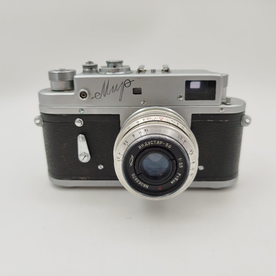 Фотоаппарат "Мир" с объективом "Индустар-50" в оригинальном кофре, металл, кожа, стекло, полимерный материал, Красногорский механический завод (КМЗ), СССР, 1960 г., Красногорский механический завод (КМЗ)