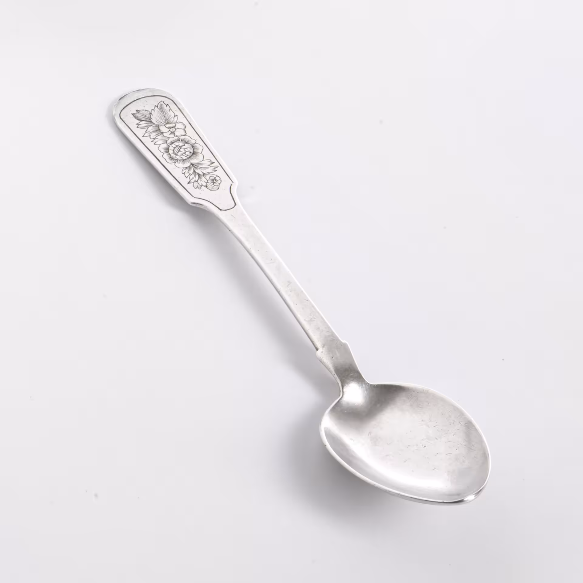 Ложка чайная с цветочным декором, серебро (875 пр.), СССР, 1950  гг.
