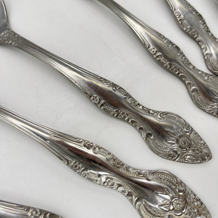 Набор из 6-ти столовых ложек, украшенных флоральным декором, нержавеющая сталь, Павловский завод художественных металлоизделий им. С.М. Кирова