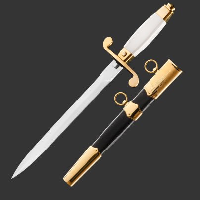 Кортик "Кремль", сталь, латунь, дерево, черная кожа, неолейкорит, золочение; в деревянном подарочном коробе с бархатным ложементом, Российская Федерация, 2024 г.
