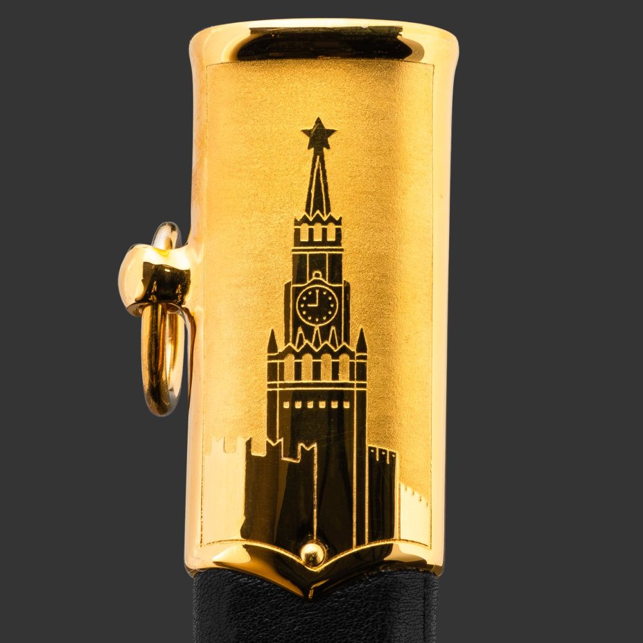 Кортик "Кремль", сталь, латунь, дерево, черная кожа, неолейкорит, золочение; в деревянном подарочном коробе с бархатным ложементом