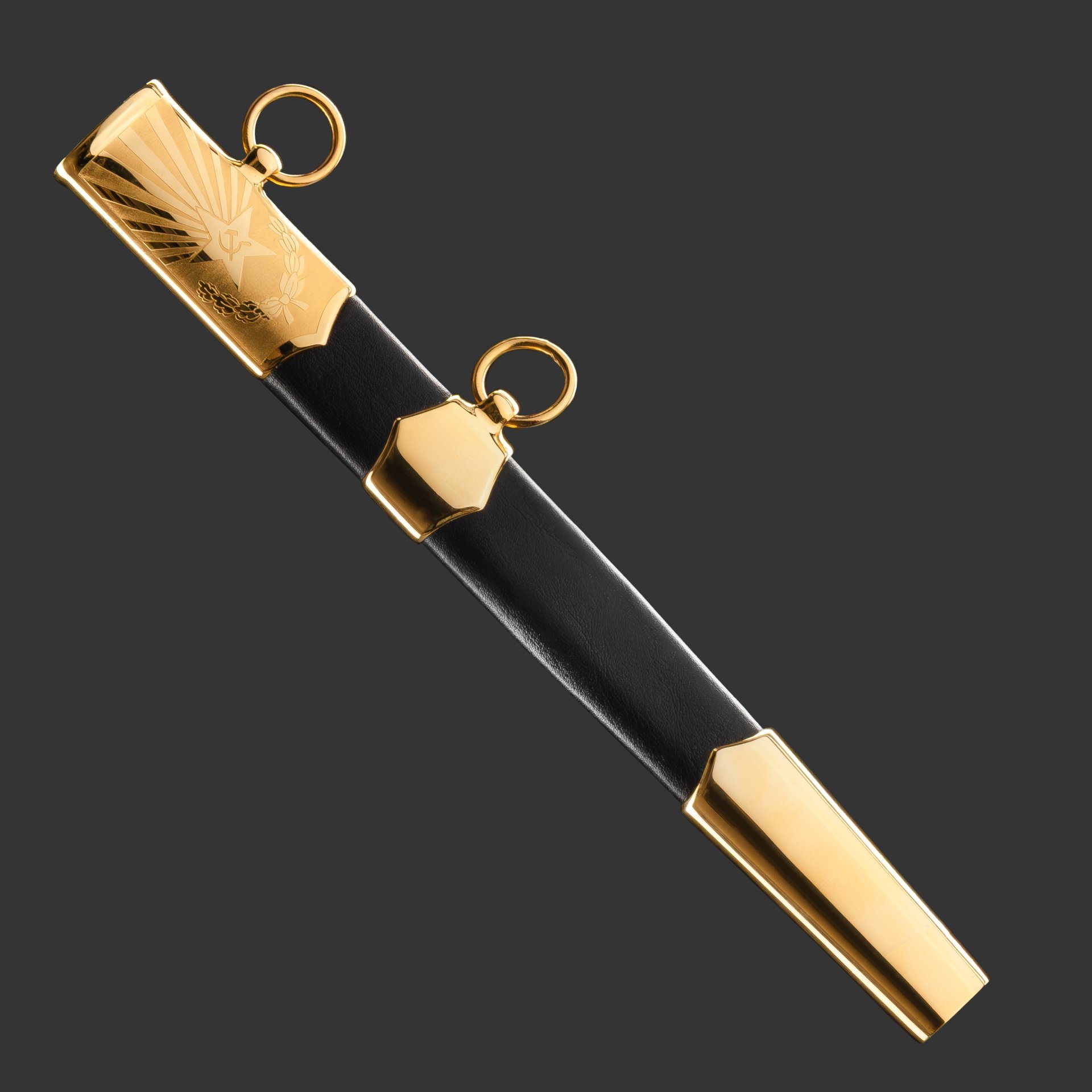 Кортик "Кремль", сталь, латунь, дерево, черная кожа, неолейкорит, золочение; в деревянном подарочном коробе с бархатным ложементом, Российская Федерация, 2024 г.