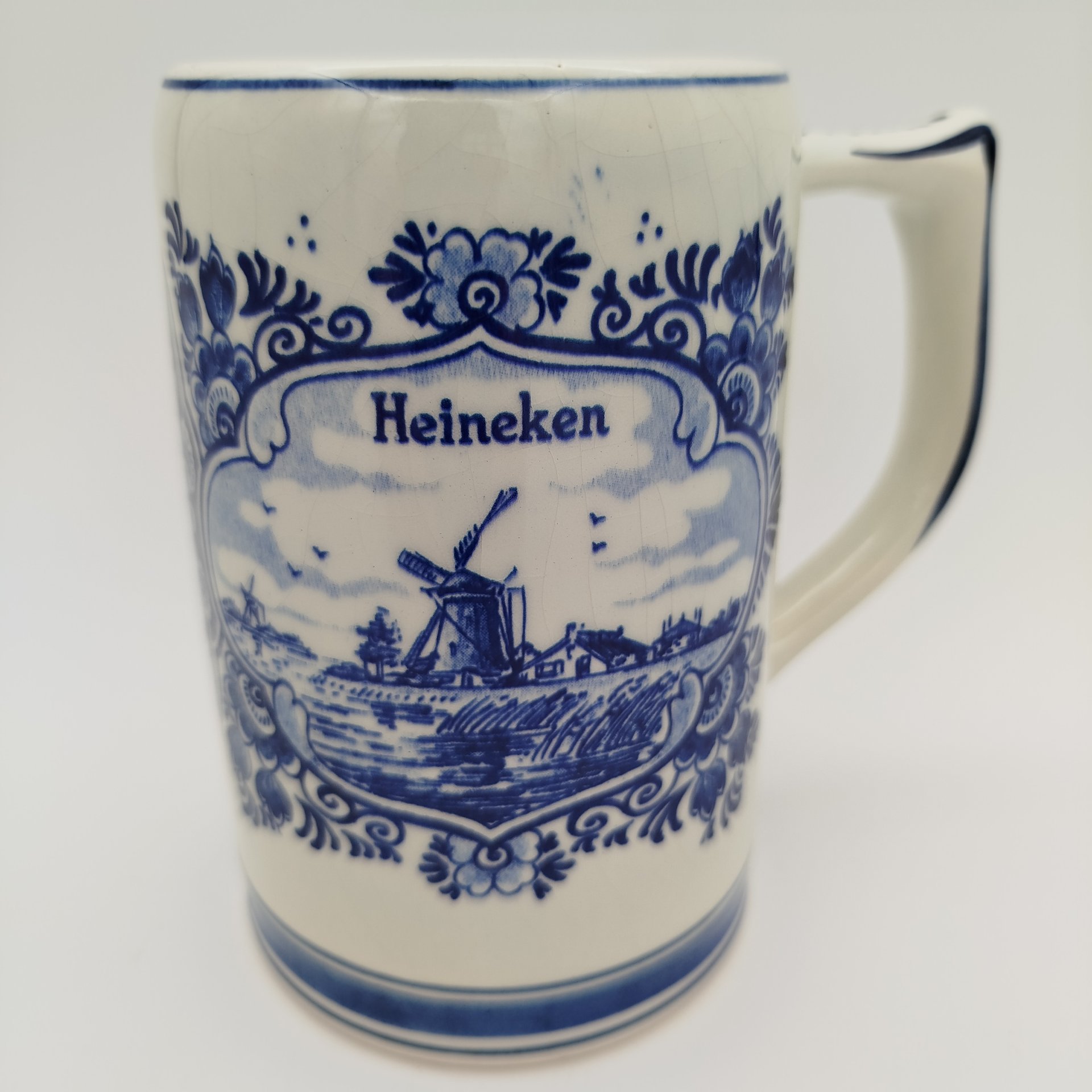 Пивная кружка "Heineken" с голландскими пейзажами в медальонах, Delfts Blauw