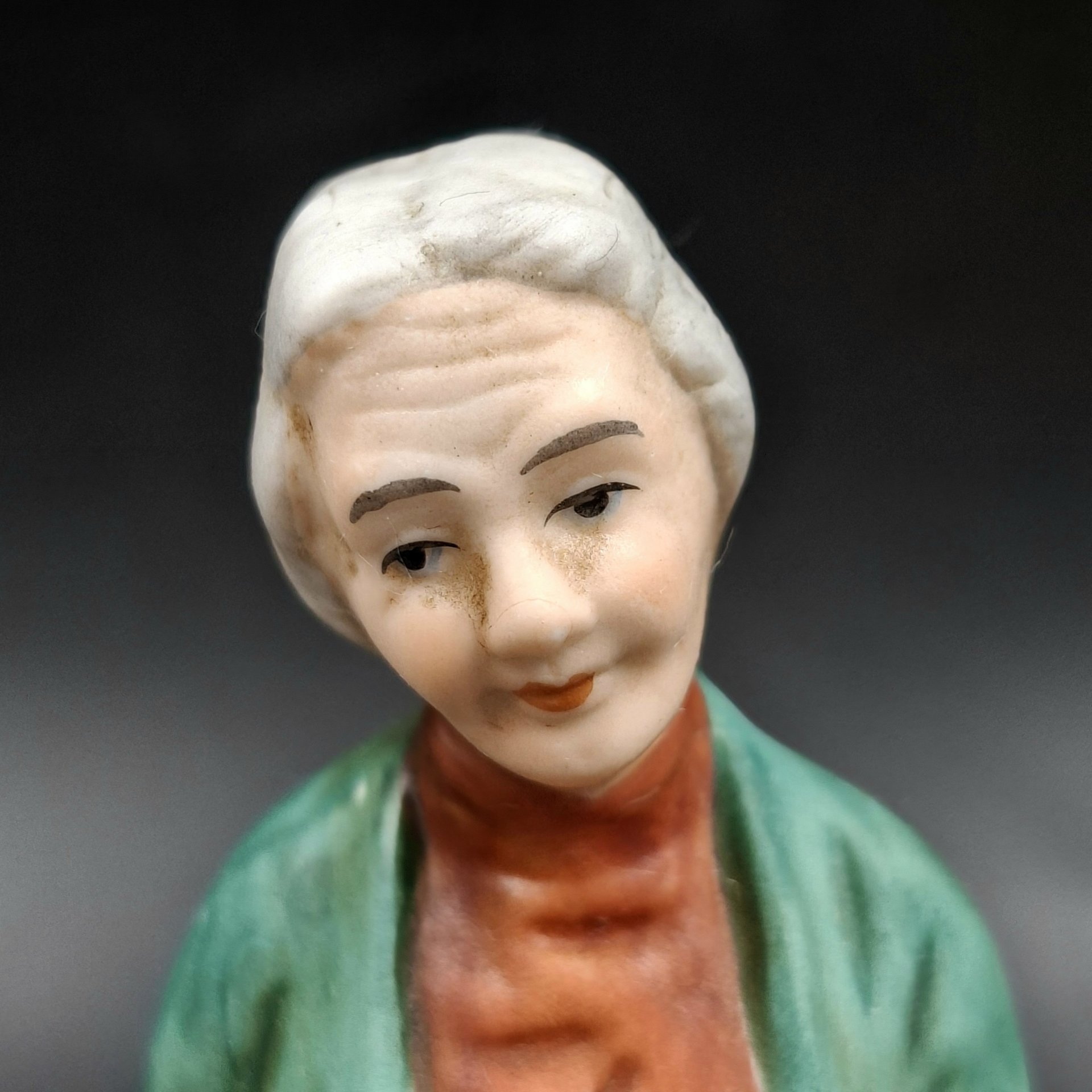 Статуэтки парные "Крестьянин с крестьянкой", фирма "CDC", фарфор, роспись, Шри-Ланка, 2000-2020 гг.