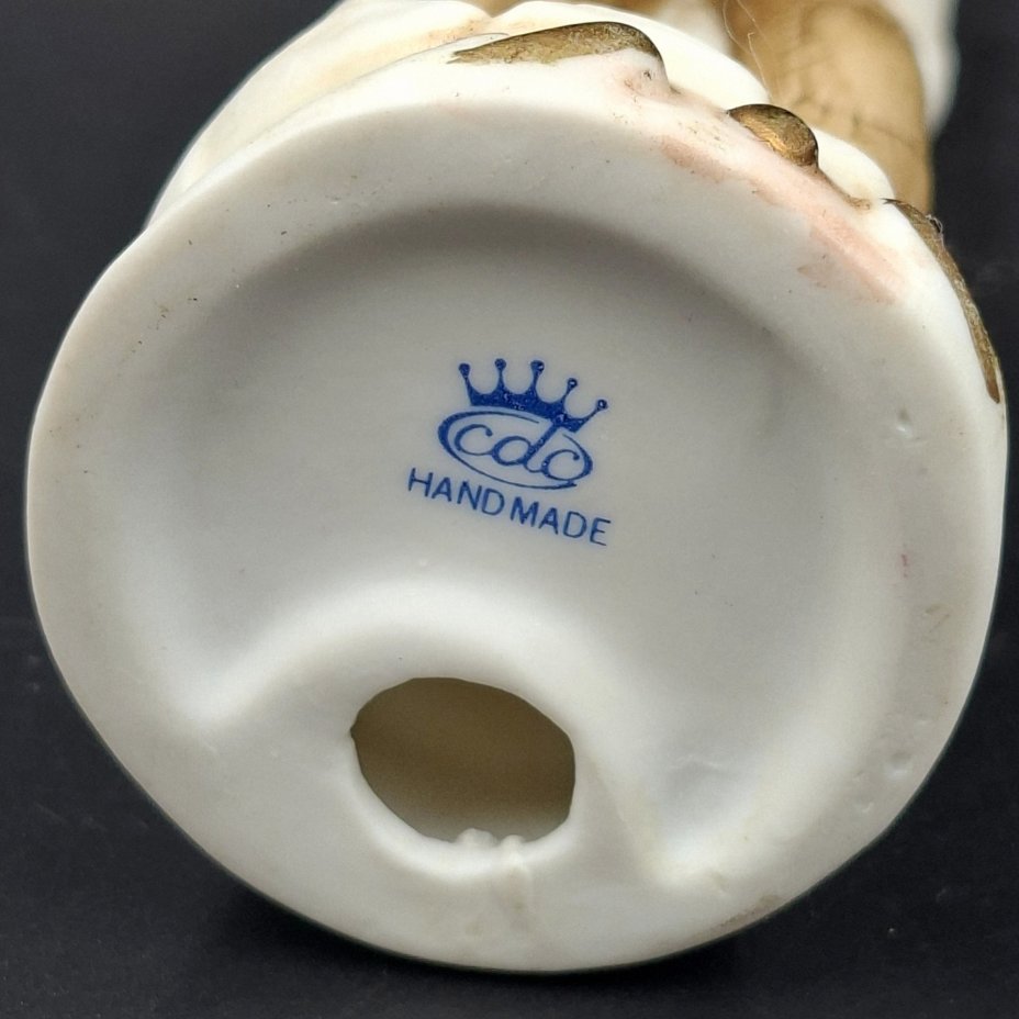 Статуэтки парные "Крестьянин с крестьянкой", фирма "CDC"