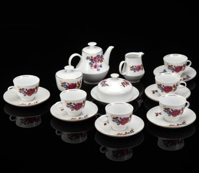Сервиз чайный с цветочным декором на 6 персон (16 предметов), фарфор, деколь, золочение, Colditz (Кольдиц), ГДР, 1960-1980 гг., Colditz (Кольдиц)
