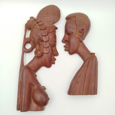 Панно настенные парные в виде мужчины и женщины, дерево, резьба, Африка, 1970-2000 гг.