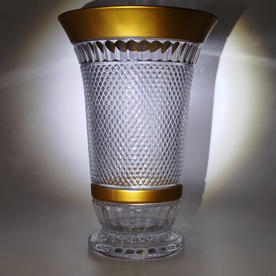 Ваза для цветов "Фелиция", Vayberg, стекло, золочение, Китай, 2010-2020 гг.