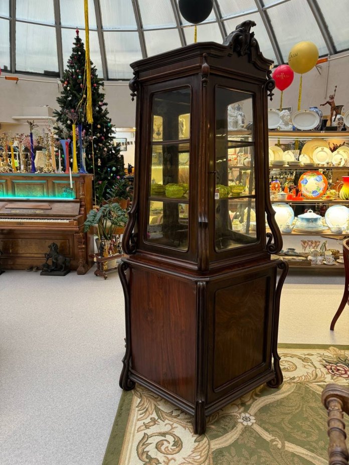 Витрина (горка)