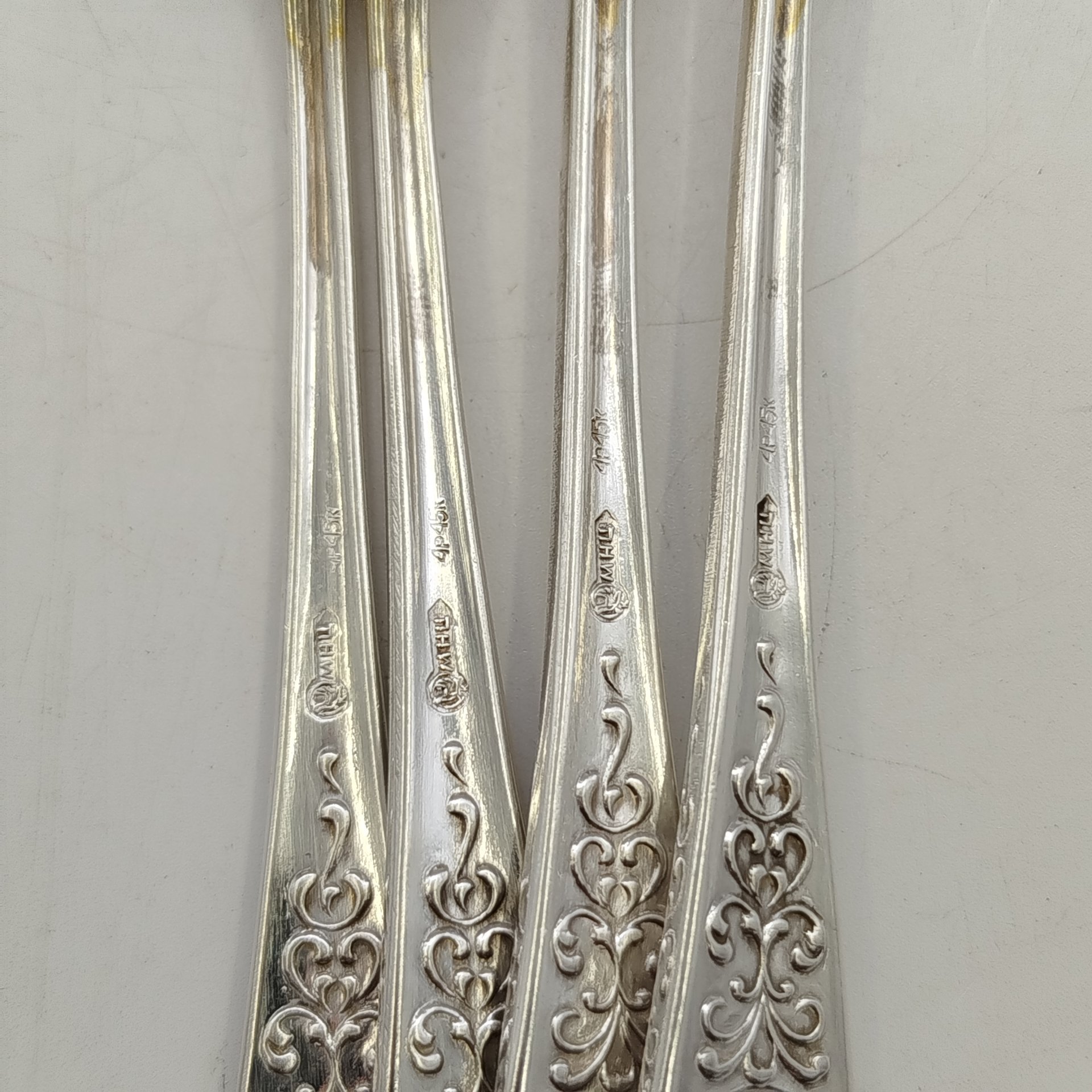 Набор чайных ложек на 4 персоны, мНЦ (медь-никель-цинк), золочение, Кольчугинский завод цветных металлов, СССР, 1970-1990 гг.