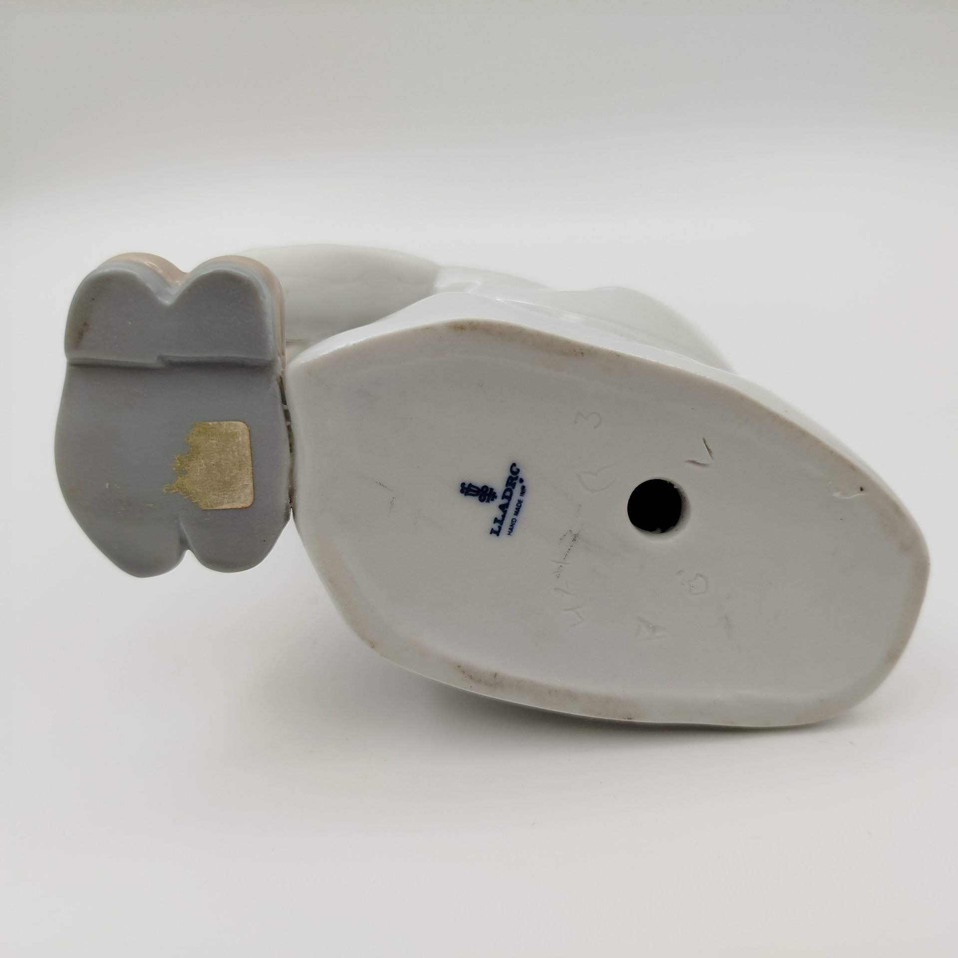 Статуэтка "Девочка с тапочками", фарфор, роспись, Lladro, Испания, 1971-1974 гг.
