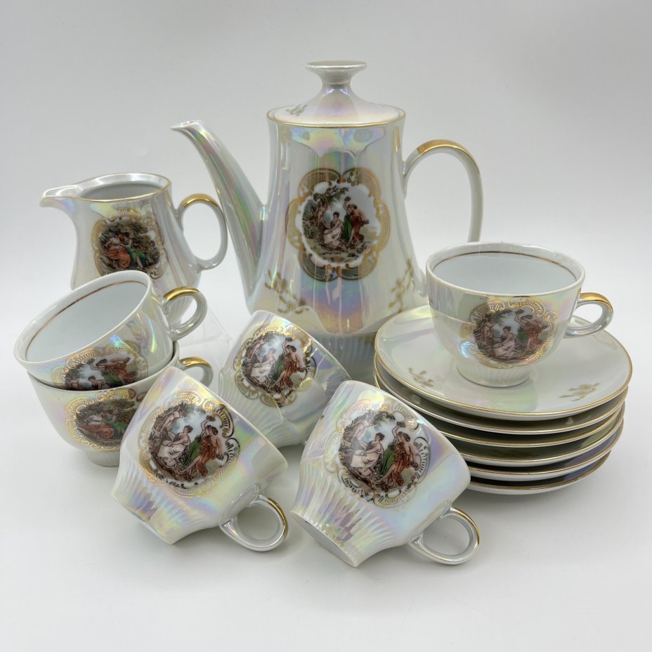 Сервиз кофейный на 6 персон "Мадонна" (15 предметов), фарфор, люстр, деколь, золочение, Colditz (Кольдиц), ГДР, 1960-1980 гг.