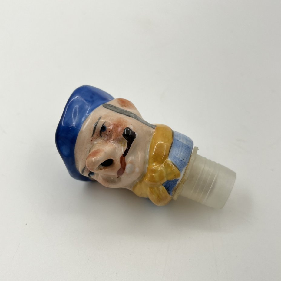 Пробка-наливайка для бутылки в виде мужской головы, фарфор, роспись, пластик, Германия, 1920-1950 гг.