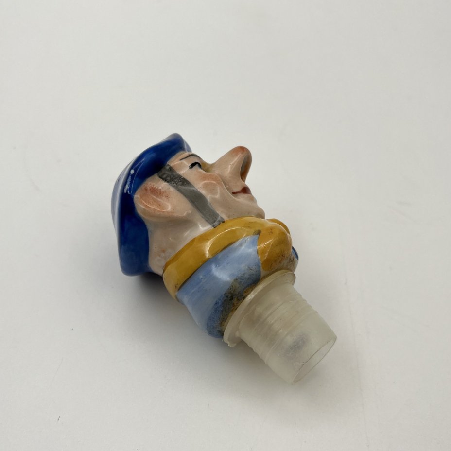 Пробка-наливайка для бутылки в виде мужской головы