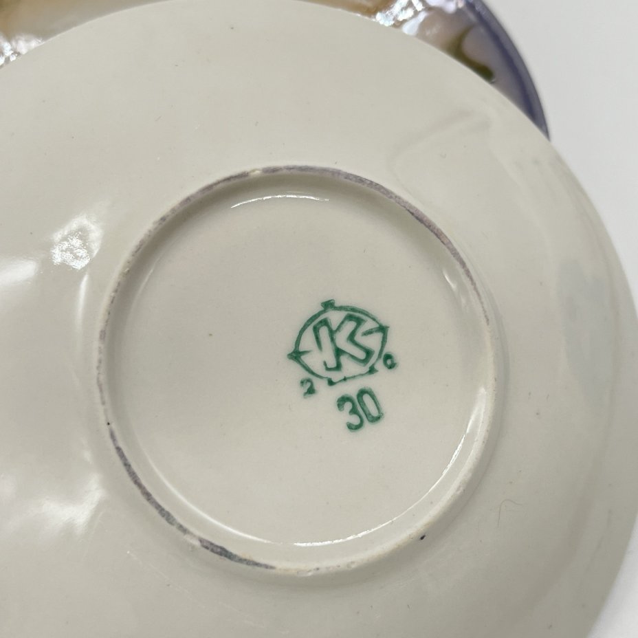 Набор из 3 тарелок и 3 блюдец с декором "Ландыши", фарфор, аэрография, роспись, Коростенский фарфоровый завод (КФЗ), СССР, 1960-1991 гг.