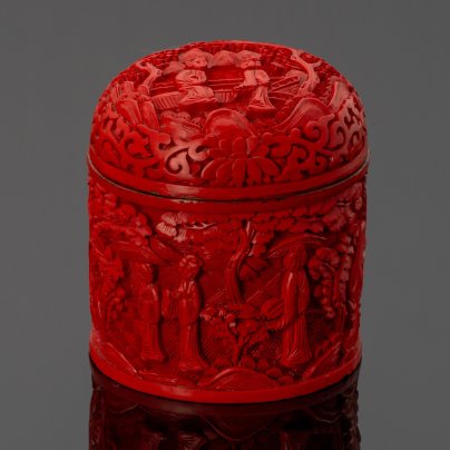 Шкатулка с жанровой сценкой
