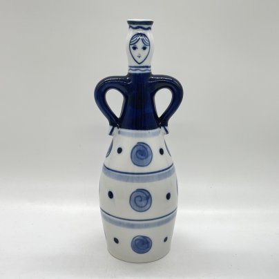 Ваза "Женщина" для одного цветка с ручками, Гжель, фарфор, роспись, Россия, 1990-2000 гг.
